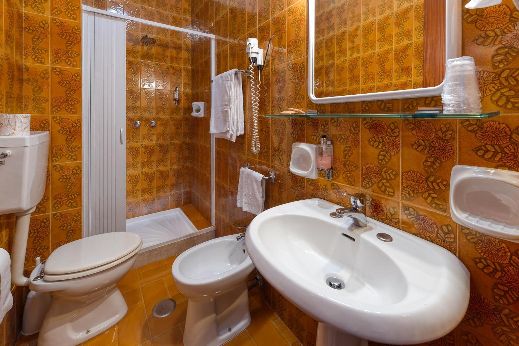 Hotel Barsotti ブリンディジ エクステリア 写真