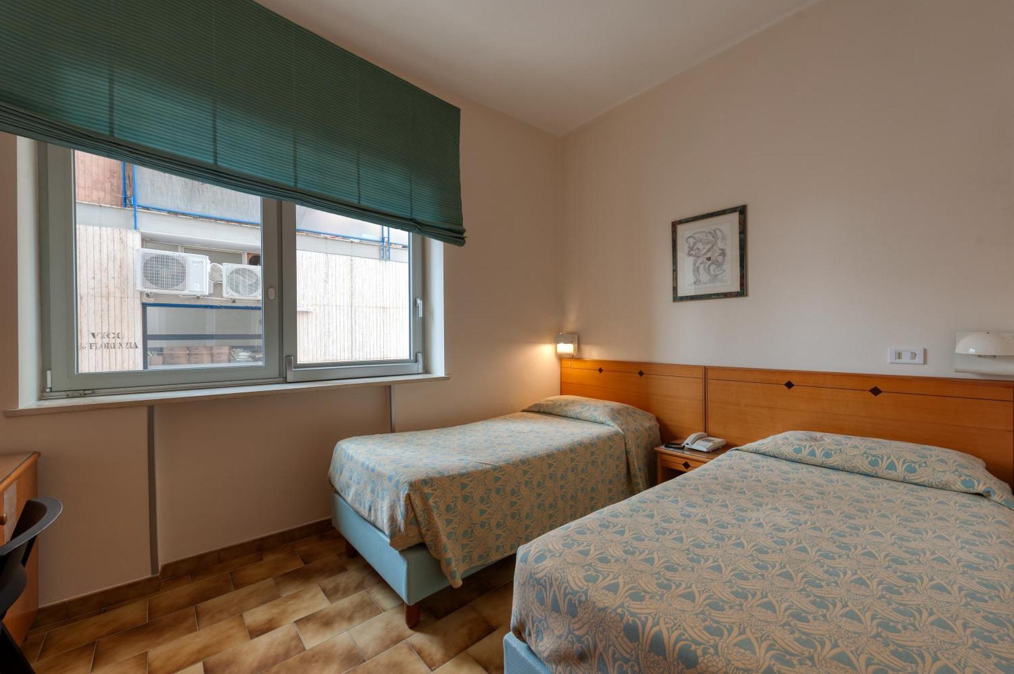 Hotel Barsotti ブリンディジ エクステリア 写真